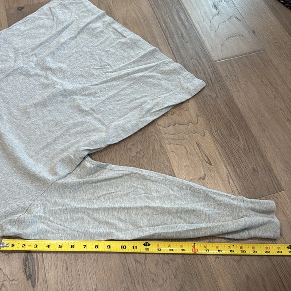 EUC Polo Ralph Lauren Mens Heathered Classic Fit T-Shirt Gray Large - Picture 9 of 9